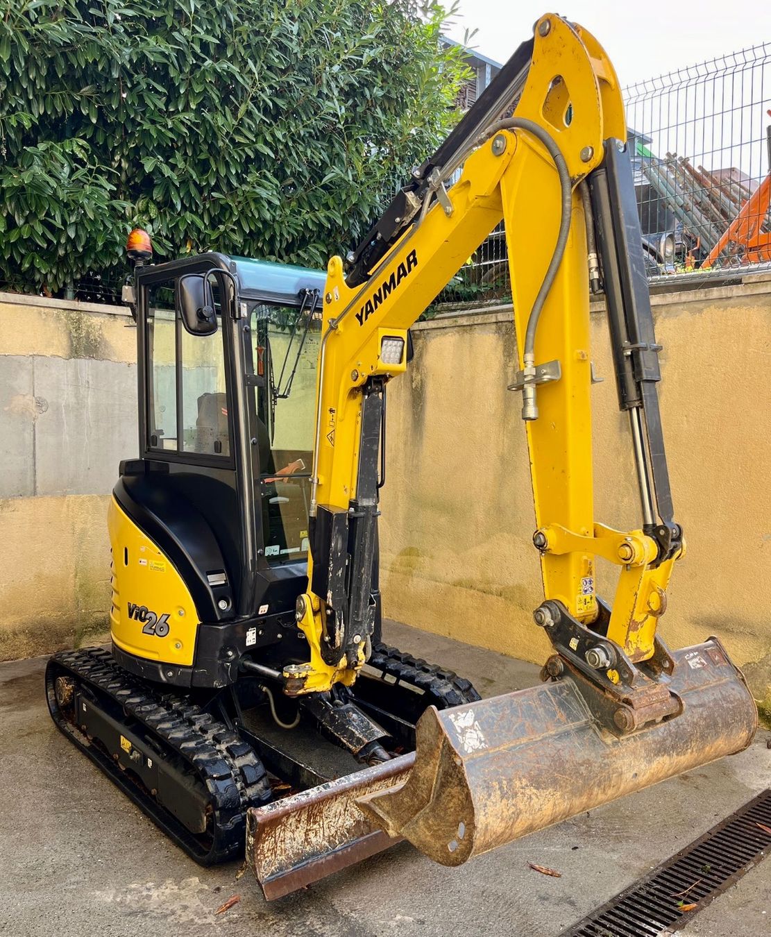 Pelle Yanmar Vio 26