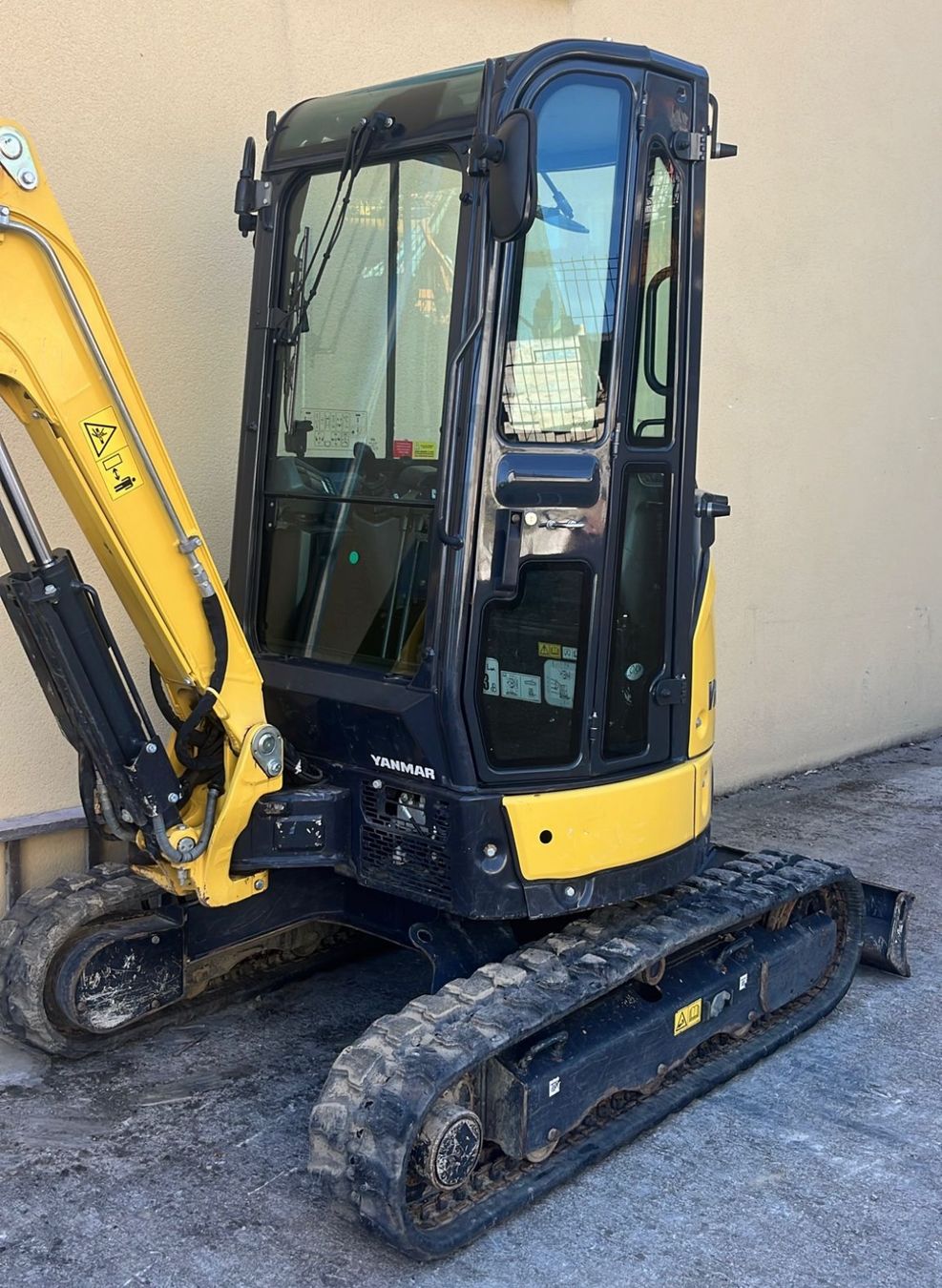 Pelle Yanmar Vio 26