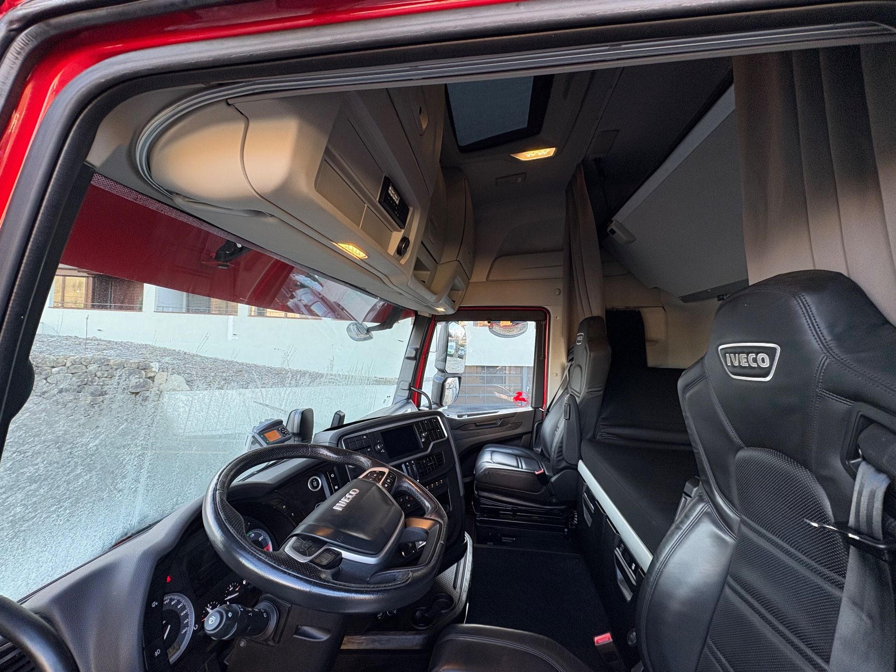 IVECO S-Way 440S51T