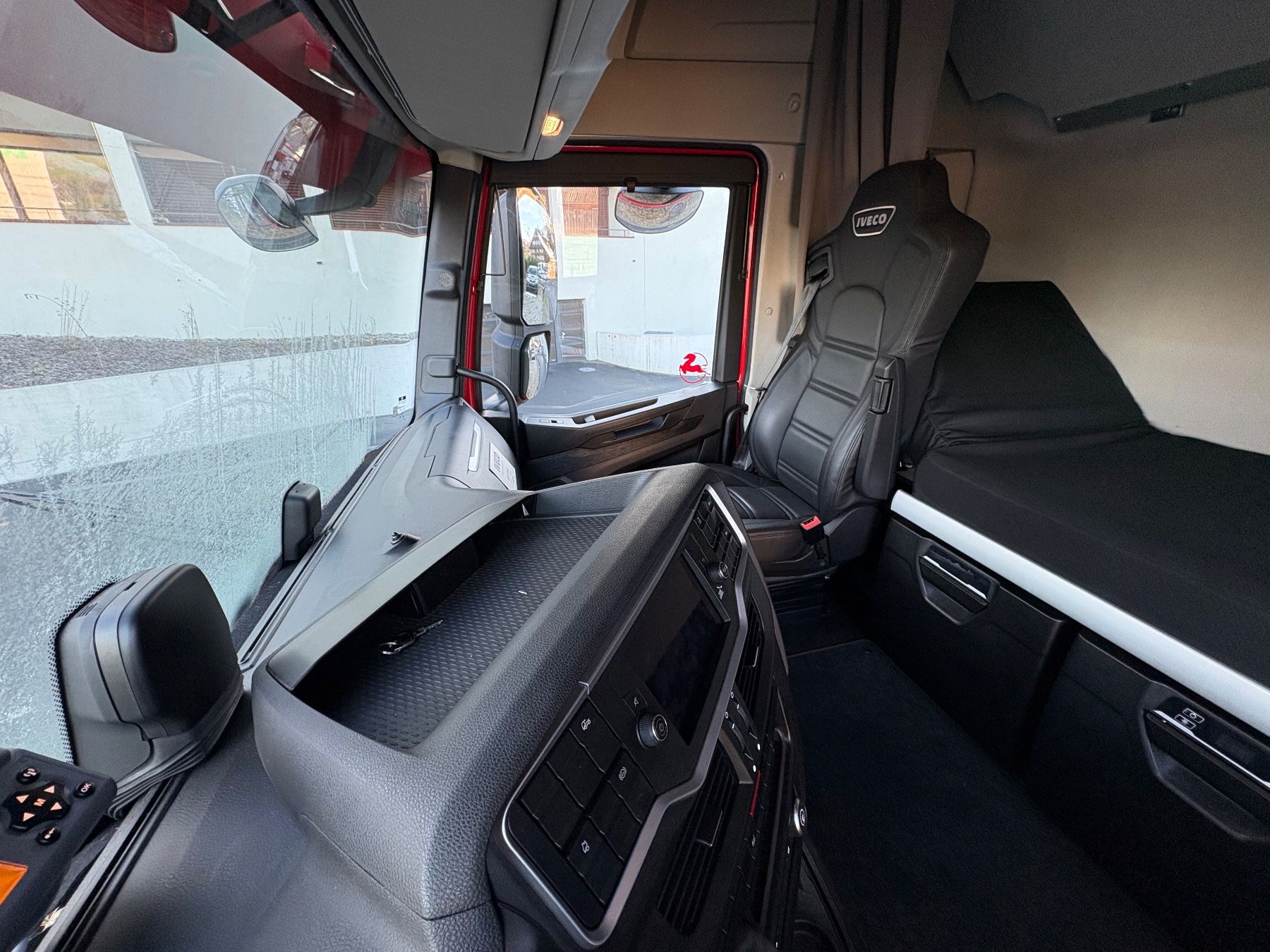 IVECO S-Way 440S51T